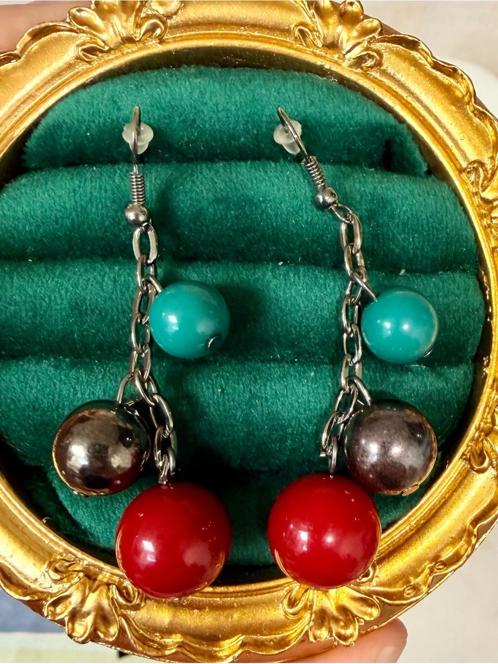 Avon Gunmetal Multi-Color Beaded Multi-Strand Necklace + Earring Set